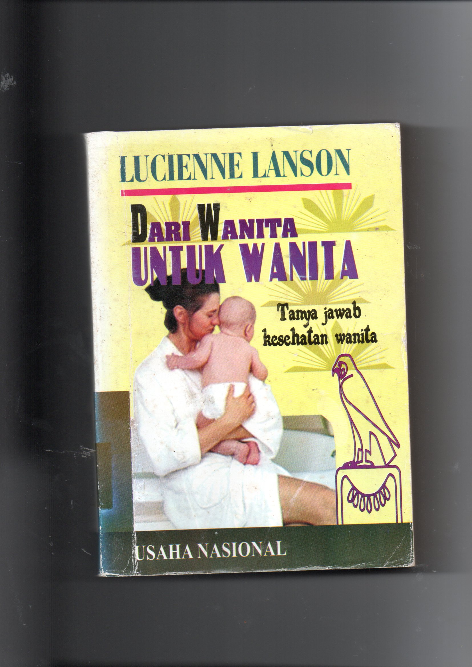 Cover DARI WANITA UNTUK WANITA